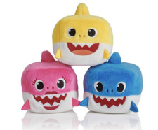 WowWee Pinkfong - Baby Shark Family Official Singing Plush Sound Cubes - ENGLISH