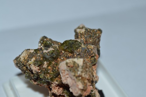 Micromounts titanite - -,