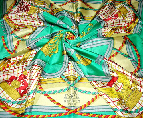 Foulard hermes grande tenue - hermes, "grande
