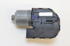 Moteur d'essuie-glace avant