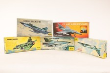HELLER, un lot de 5 maquettes