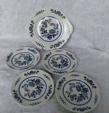 Petit service à gâteau en