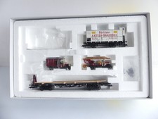 21249 / TRIX HO COFFRET 2 WAGONS DE LA K.BAY.STS.B + 2 CAMION (SANS LOCOMOTIVE)