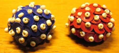 Boutons anciens passementerie - anciens,