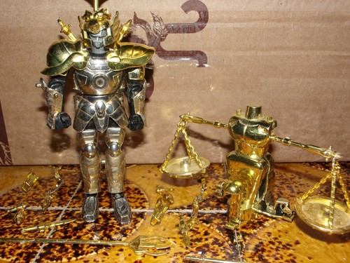 Saint seiya chevalier - , d'or