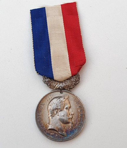 Medal courage and - of,