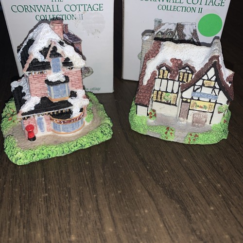 Vtg Cornwall Cottage Post