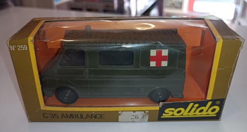 Véhicule miniature militaire - miniature,
