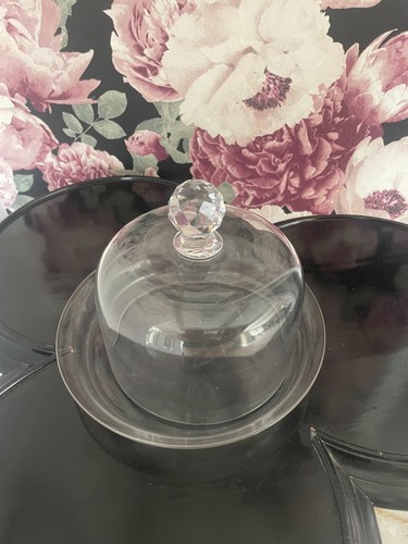 Cloche fromages à - fromages, ou