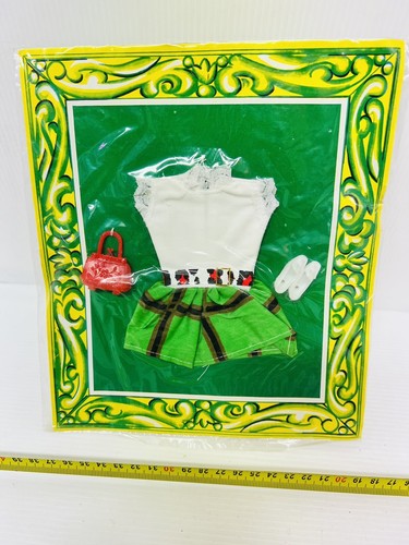 Robe vintage tout neuf - robe,