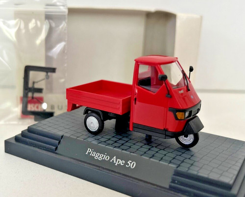 Busch 60001 piaggio ape - 1:43,