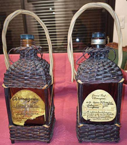 Ancienne bouteille vide - 2,