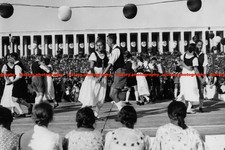 F017848 Folk dance group on