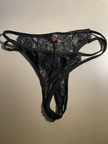 String parfumé - string,