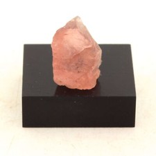 Fluorite Rose. 19 ct. Massif