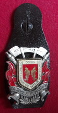 insigne de pompiers ,pucelle