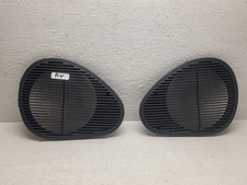 Cache gris hauteur porte avant