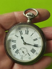 ANCIENNE MONTRE DE GOUSSET TRES EPAISSE/ EN ACIER/ DEBUT XX EME