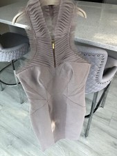 Robe bodycon crayon ajustée Karen Millen avec volants et fermeture éclair dorée. Taille 6/8