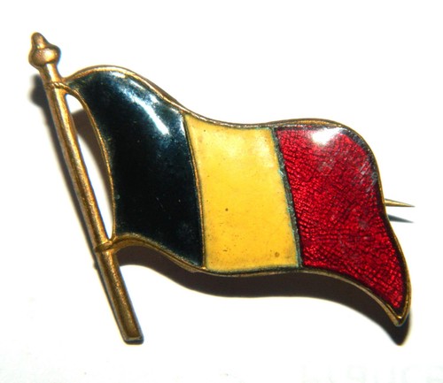 Insigne émaillé drapeau - émaillé,