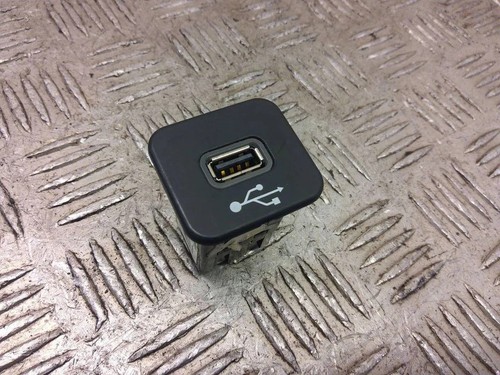 Fiat 500x 334 usb - 500x,