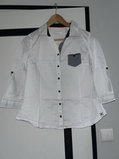 T44 - Chemisier blanc Manches