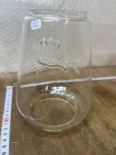 Verre ancien pour - pour, lampe