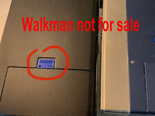 Ver. 2.0 -- For Sony Walkman TPS-L2 : Battery door latch / Clip trappe pile