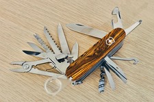 Victorinox Swiss Army Swisschamp Sandal Wood