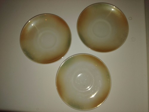 Superbes sous tasses à - 3,