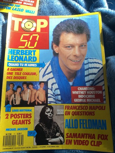 Magazine top complet avec - 50,