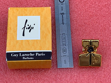 B10 Pins Bijou FIDJI + BOITE