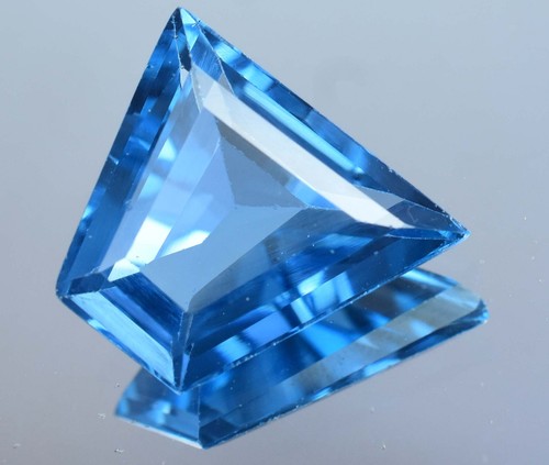 Superbe naturel bleu - superbe,
