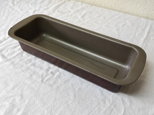 Ancien moule plat - cake, en