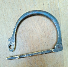 Poignée en bronze de sac