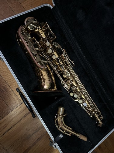 Conn alto saxophone vintage - conn,