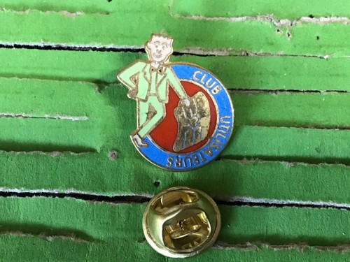 Pins club utilisateurs - pins,