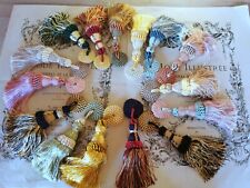 ANCIENS  POMPONS GLANDS PASSEMENTERIE LYONNAISE POMPADOUR CARTISANE 415 TEINTES