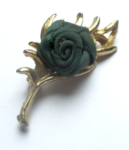 Broche charmante couleur - , or