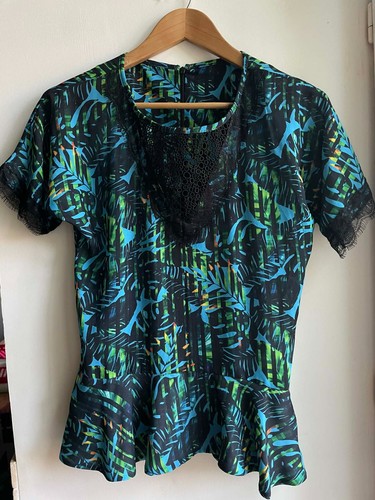 Blouse volants 36 - à,
