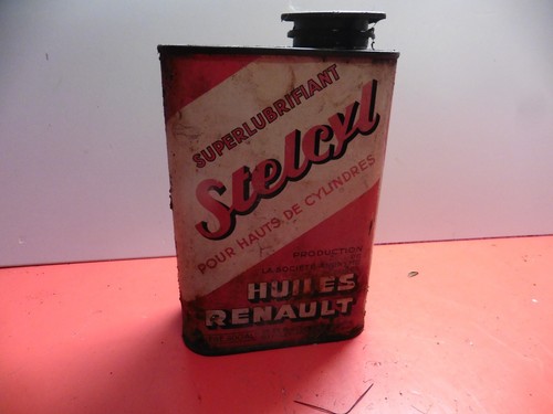 Ancien bidon métallique