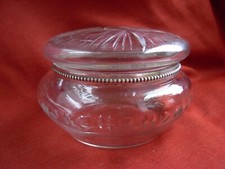 BONBONNIERE EN CRISTAL