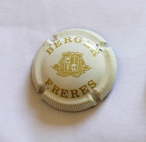 Rare capsule mousseux plaque - rare,