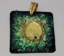 Bijoux Pendentif signé B