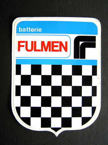 Autocollant automobile ancien - autocollant,