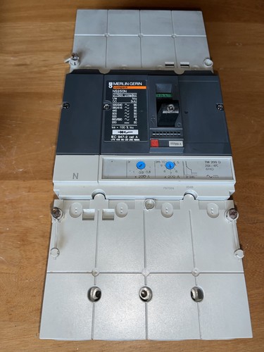 Compact ns250n schneider - ns250n,