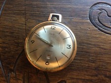 TRIB montre de smoking avec dato Pl/Or extra plate -Mécanique vers 1960