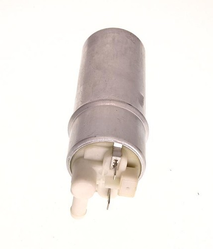 Pompe carburant - à,