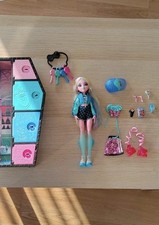 COMPLETE Monster High Lagoona