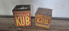 Deux anciennes boîtes